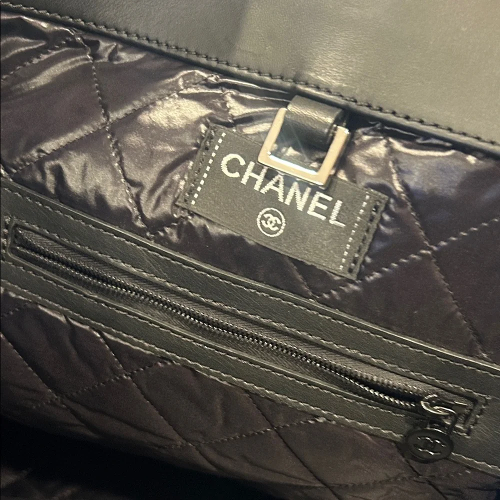 Chanel Elegant Cream Tote / beach Bag with tags! - Picture 15 of 16